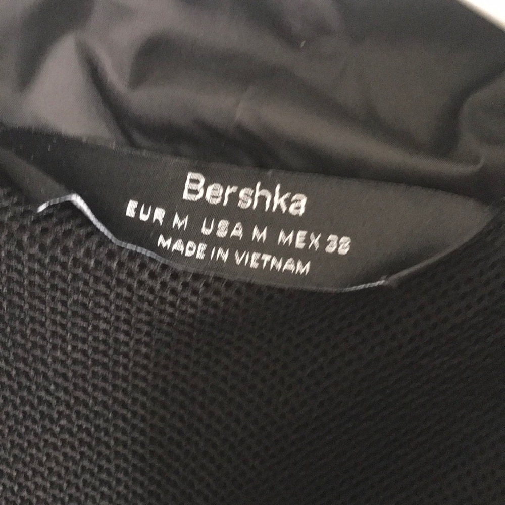 Bershka - Picture 4 of 5
